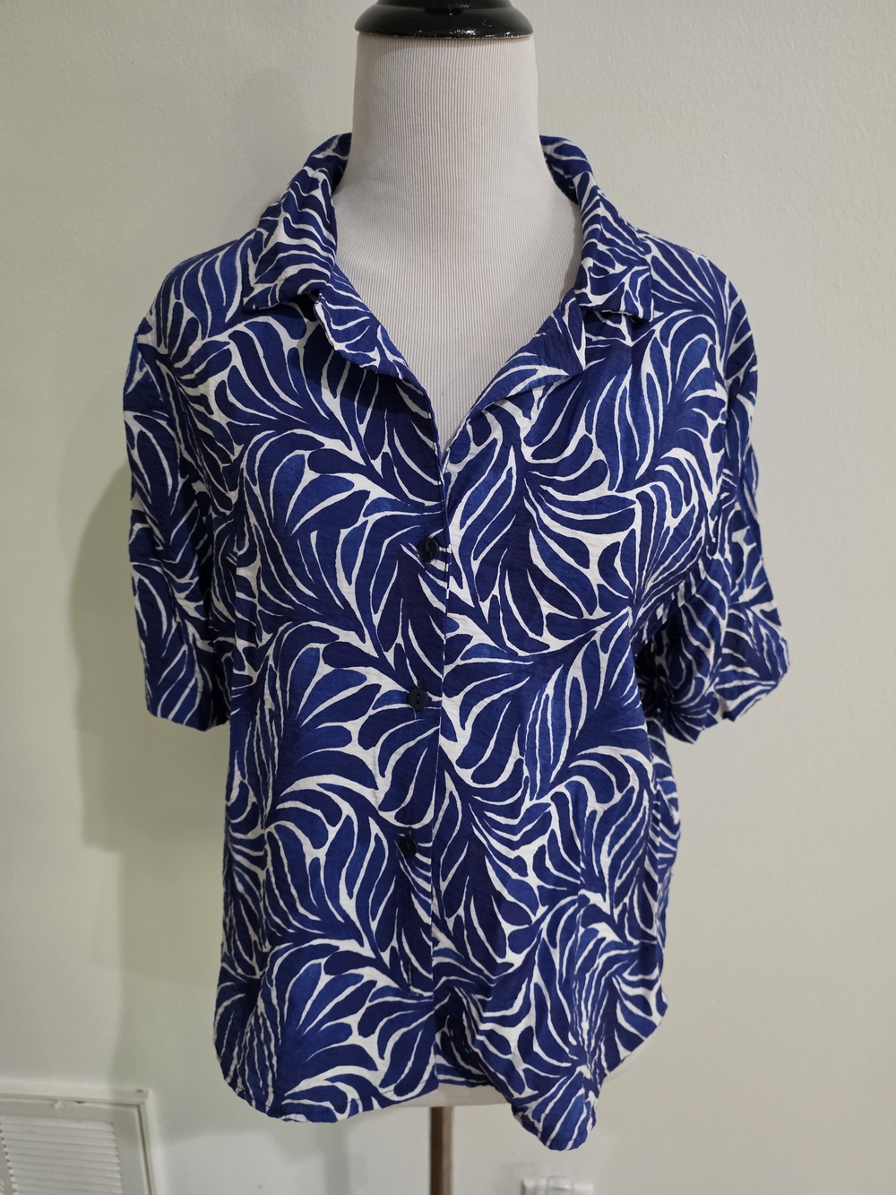 H&M Women's Resort Shirt